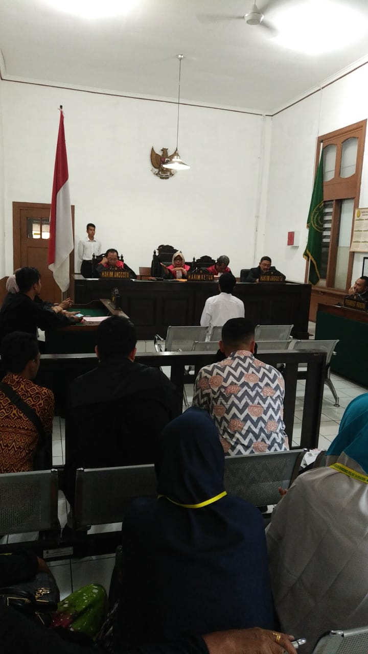 BREAKING NEWS! Kadisdikbud Subang Nonaktif Mulai Disidang di Pengadilan Tipikor