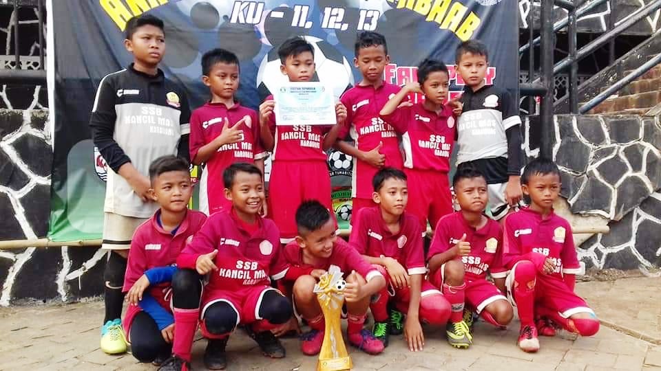 Sekolah Sepakbola (SSB) Kancil Mas Juarai Festival Nursyabab Purwakarta
