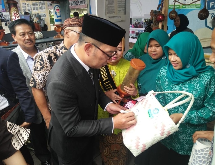 Jawara Niaga Dipamerkan Pada Festival Literasi Jawa Barat