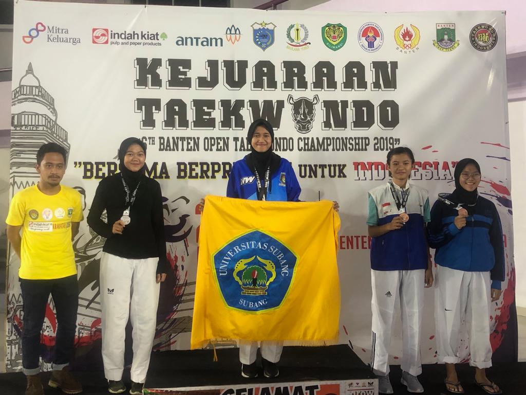 Juarai Taekwondo Banten Open