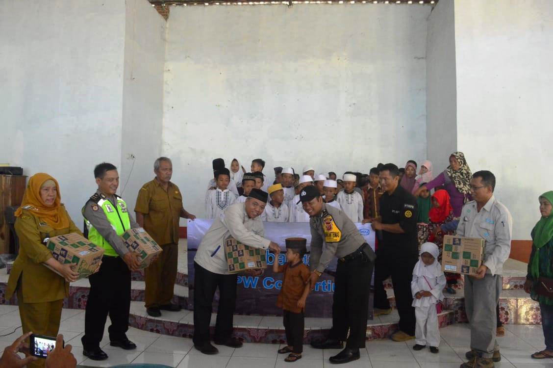 Konsorsium PTRPW Berikan 1.000 Paket Ramadhan