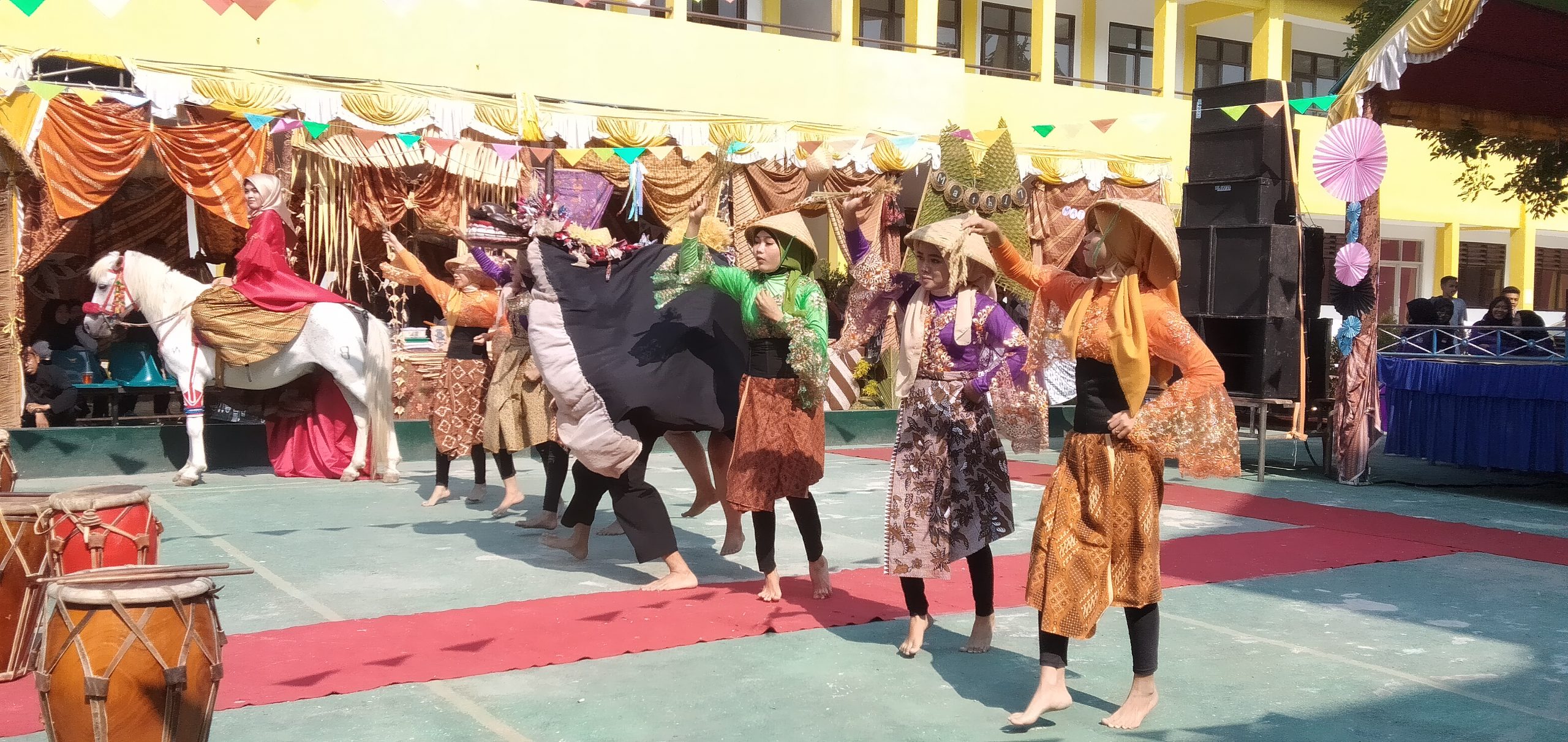 Lestarikan Budaya Sunda, BEM STKIP Gelar Festival Seni