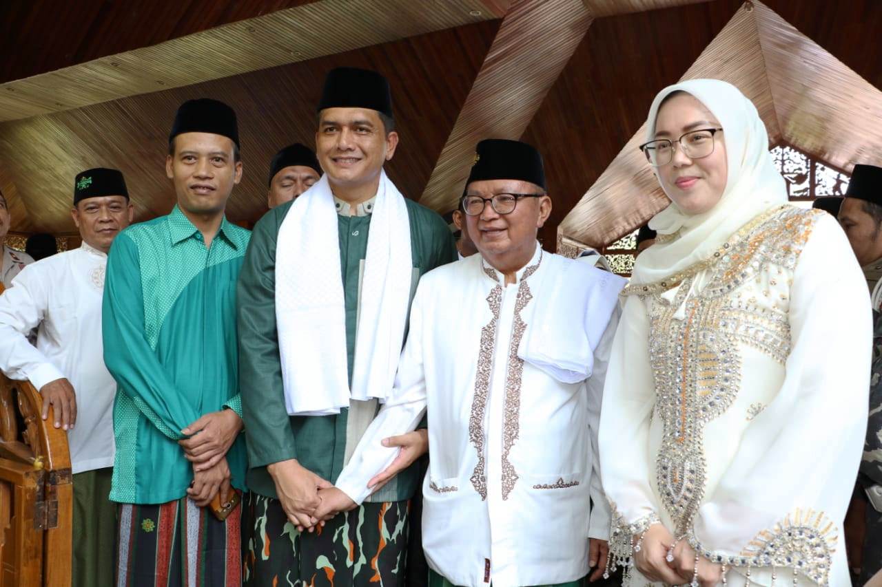 Santri Kampungan menjadi Milenial, Sarungan Ciri Khas Islam Nusantara