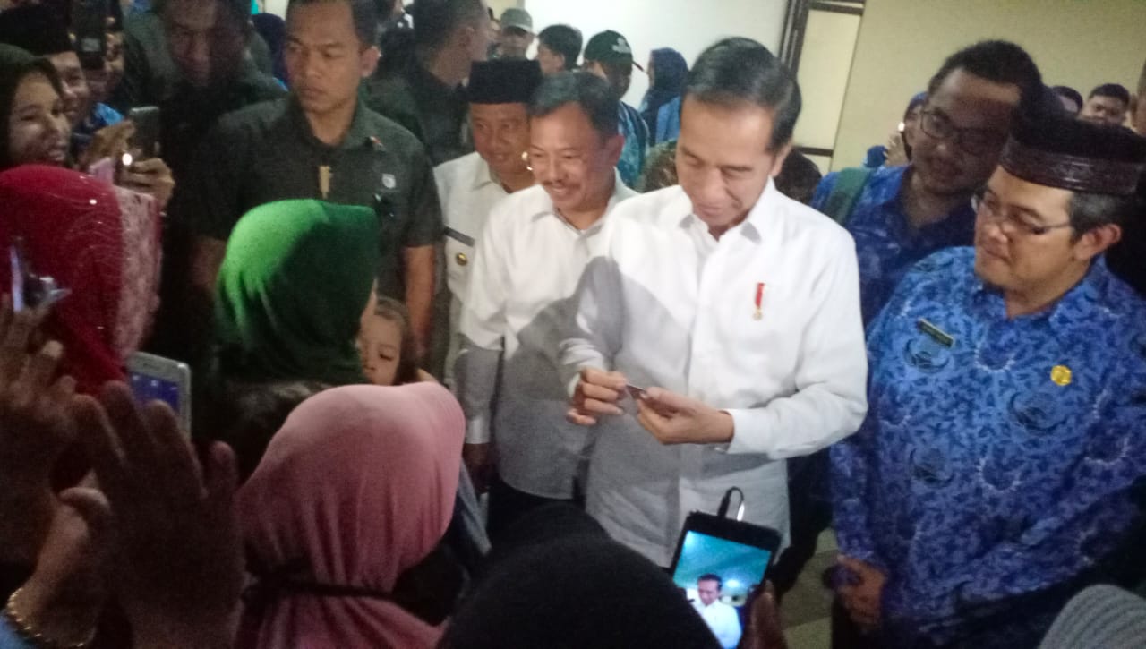 Agenda Berubah, Presiden Jokowi Mendadak Sidak ke RSUD Ciereng