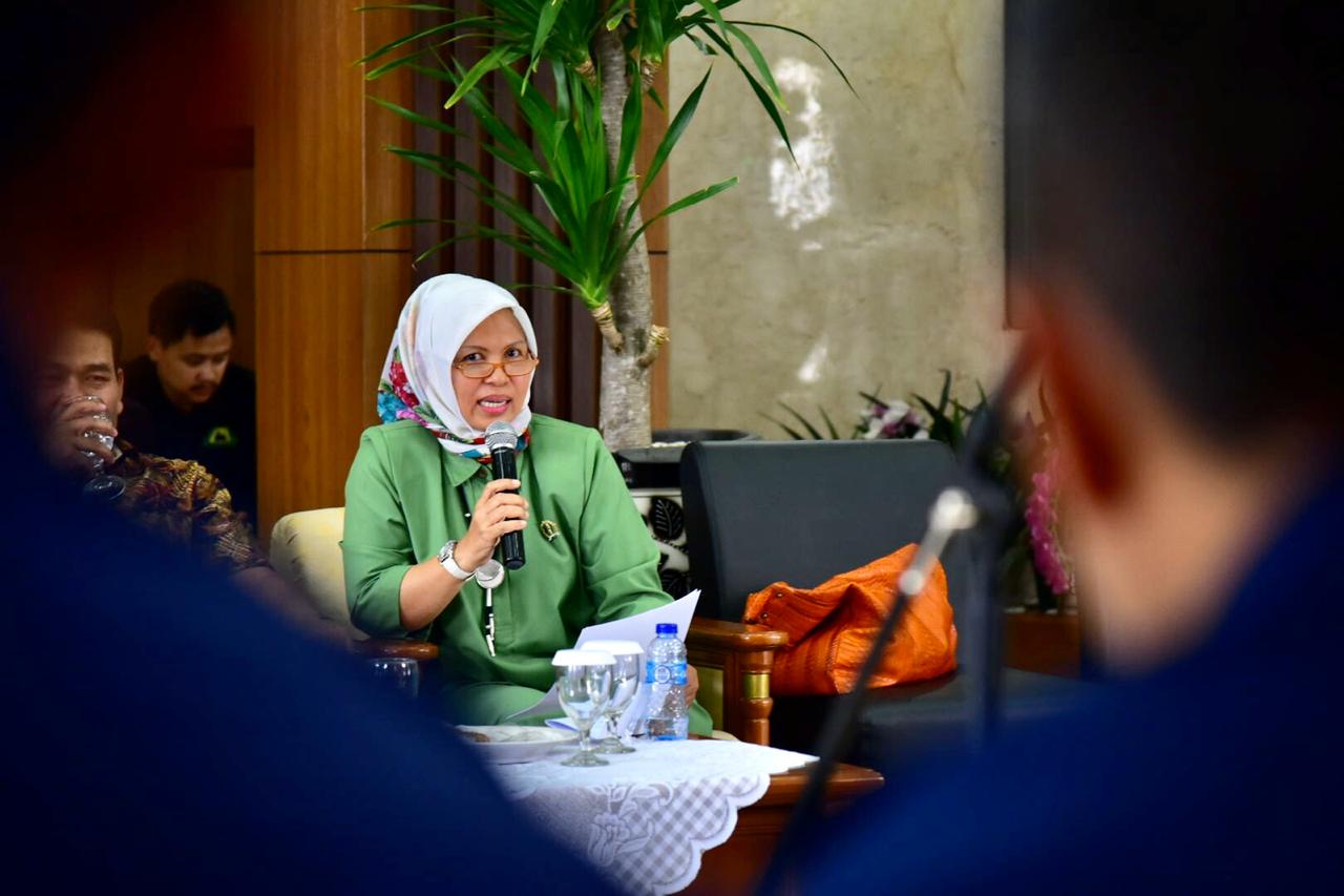 Pengangguran 7,9 Persen, Nina Dorong Peningkatan Kualitas SDM Jawa Barat