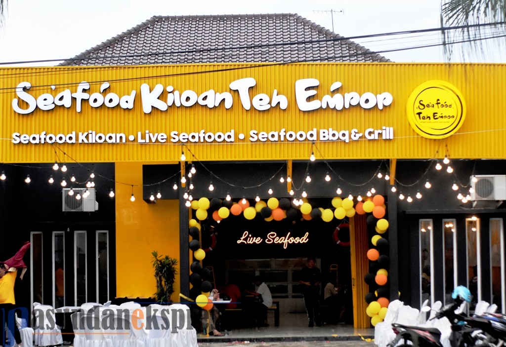 Lezatnya Seafood Kiloan Teh Empop, Resep dari Sumatera dan Sunda
