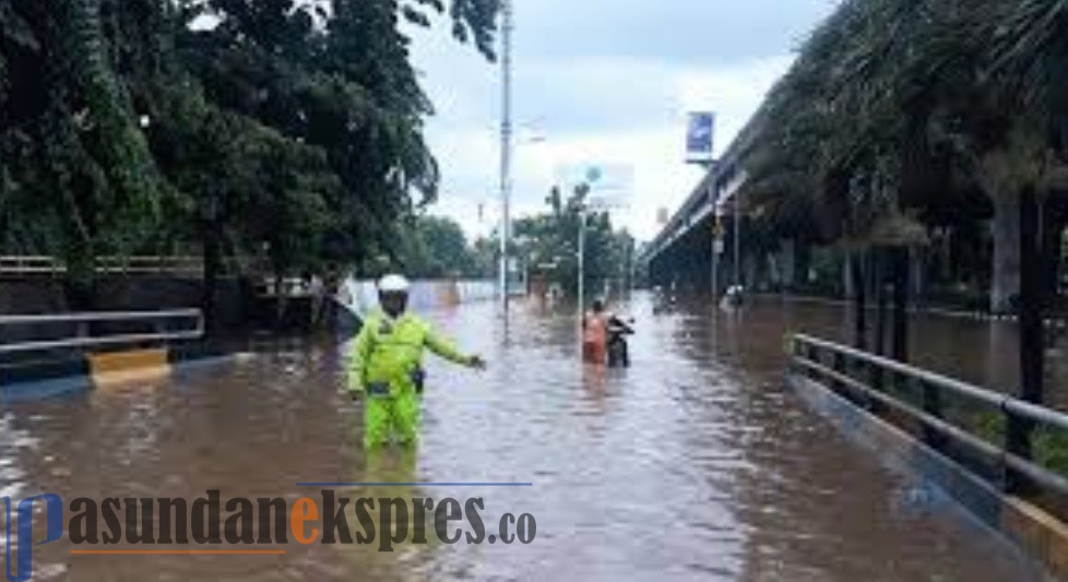 Hujan Dini Hari, 55 RW di Jakarta Kebanjiran