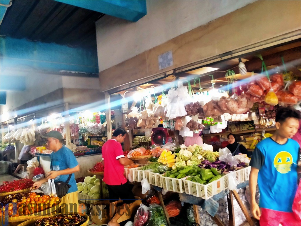 Pengunjung Enggan ke Pasar, Sebagian Kios di Pasar Johar Tutup