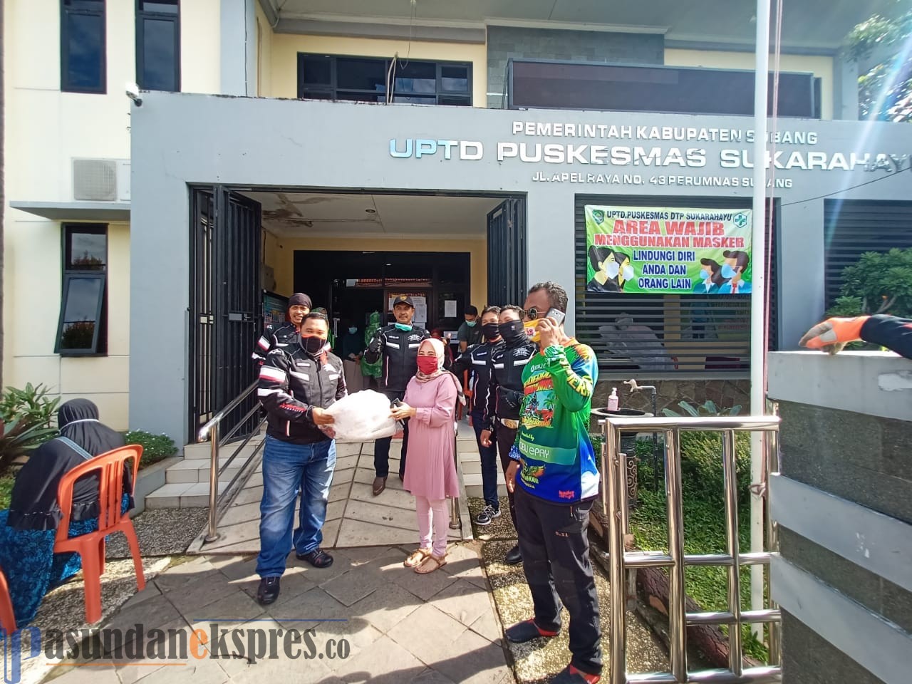 XMAX Subang Community Sumbang Masker dan APD Untuk Tenaga Medis.