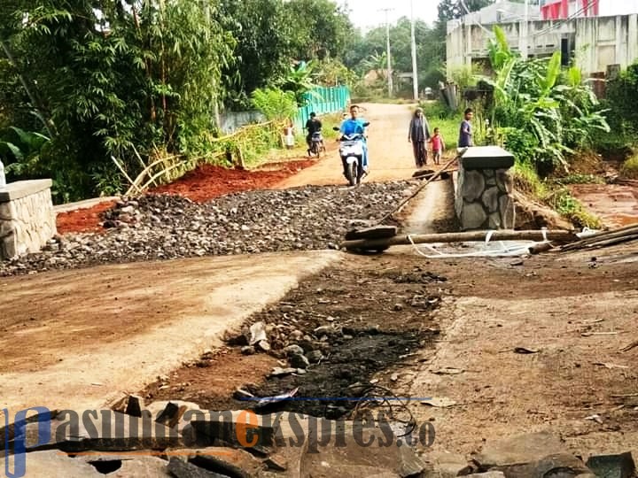 Jalan Putus di Desa Kalijati Barat Sudah Bisa Dilewati, Perbaikan Bersifat Sementara