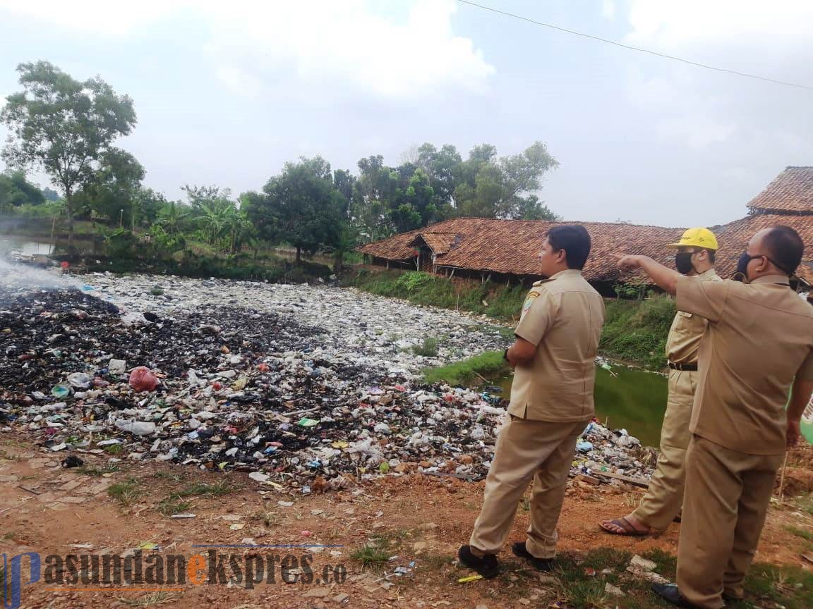 DLHK Cari Pembuang Sampah di Desa Mekarmulya