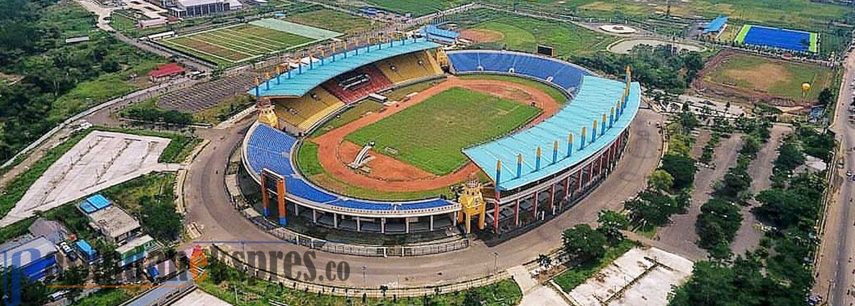 Stadion si Jalak Harupat