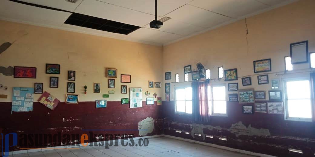 Bangunan SD Negeri Nagasari VI Amblas sejak Tahun 2019