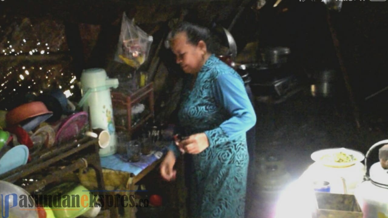 Tragis Janda Sebatangkara di Patokbeusi, 10 Tahun Tinggal di Rumah Tak Layak