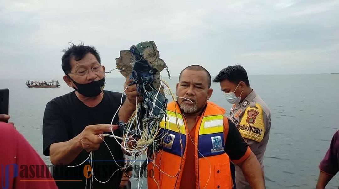 Ditemukan Serpihan Diduga Bagian Pesawat, Bupati Kepulauan Seribu: Ada Pesawat Jatuh dan Meledak