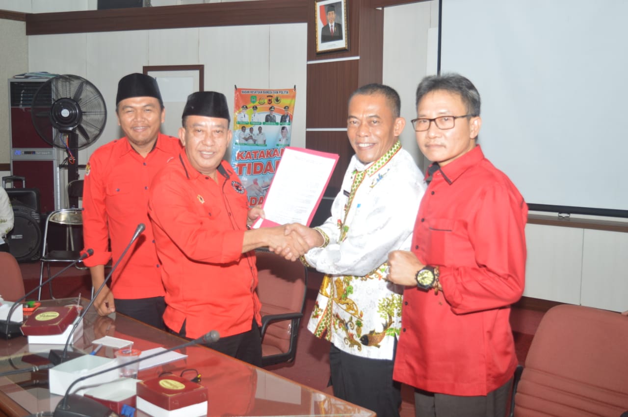 Ruhimat Akhirnya Memilih Banteng, Menjabat Ketua Dewan Pertimbangan DPC PDIP Subang