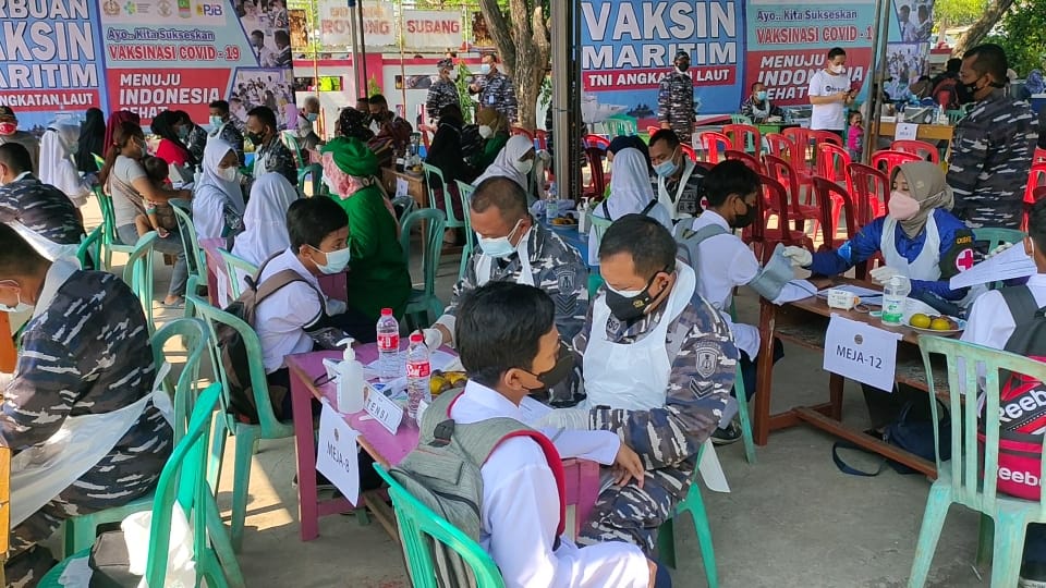 Kembali ke Pantura Subang, Serbuan Vaksin Maritim Kolinlamil Sasar 1500 Warga di Pusakanagara
