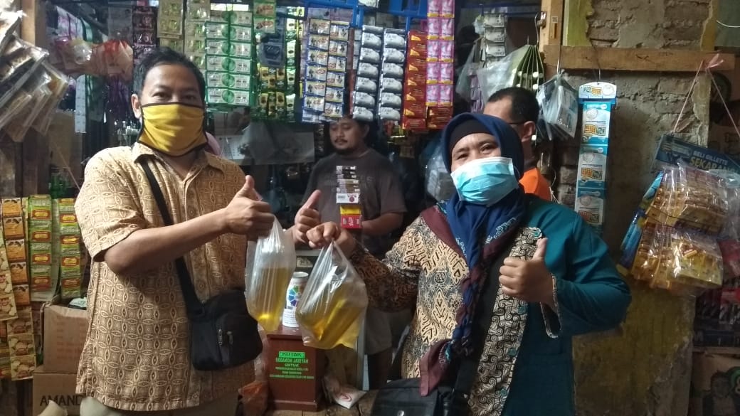Harga minyak goreng di Lembang