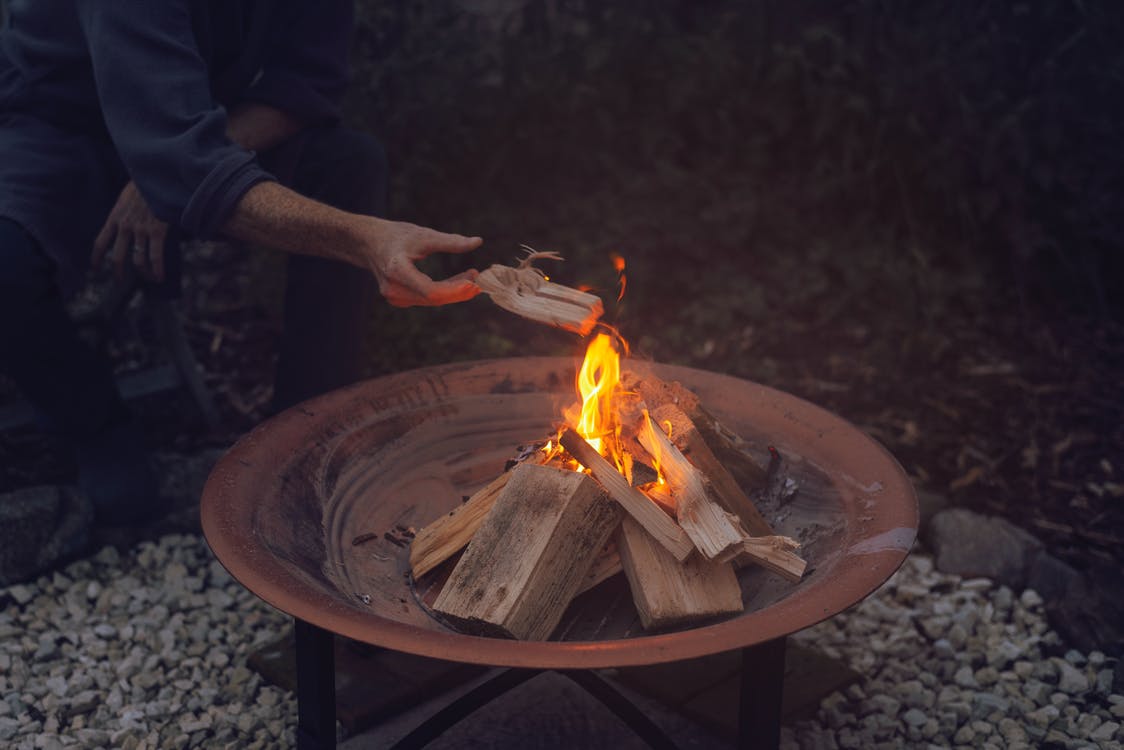 Cara Membuat Api Tanpa Korek