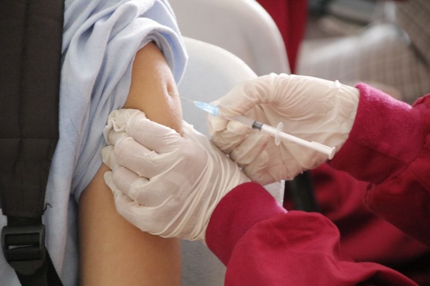 Gebyar Vaksinasi Soreang, Targetkan 90 Persen Vaksinasi di Akhir Februari 2022 (ilustrasi vaksin)