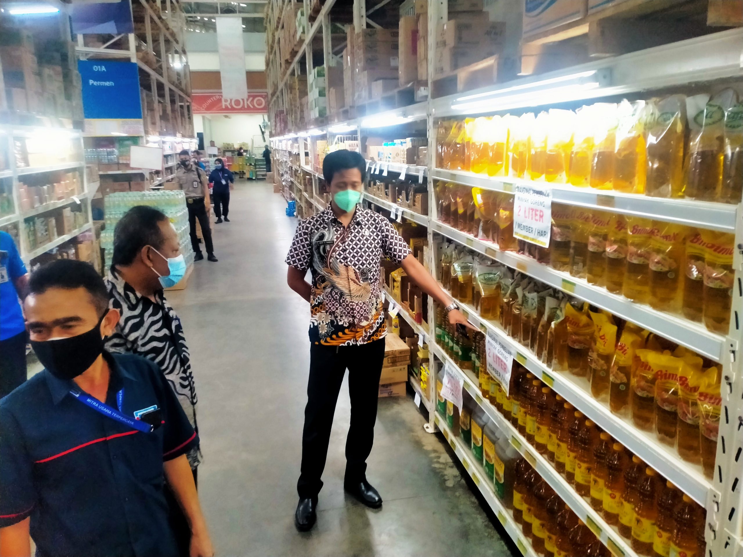 Penjualan Minyak Goreng Diduga Curang, Kadisperindag: Ada Distributor Nakal