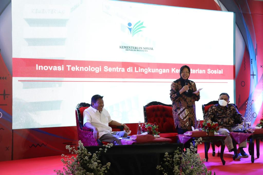Mensos Kobarkan Semangat Wirausaha kepada 1.500 Ibu-Ibu KPM PKH di Malang