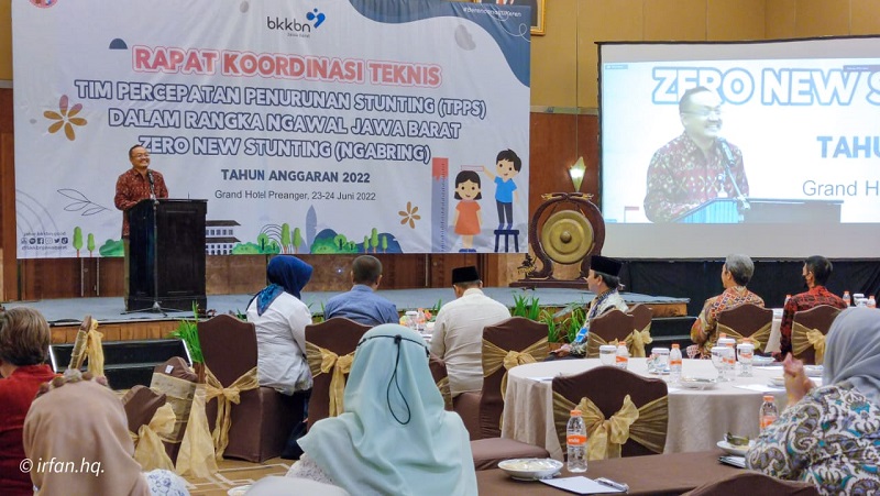 RAKOR: Kepala BKKBN Jawa Barat pada kegiatan Rapat Koordinasi Teknis TPPS sekaligus peluncuran gerakan Ngawal Jawa Barat New Zero Stunting (Ngabring) di Grand Hotel Preanger, Kota Bandung, 23-24 Juni 2022.