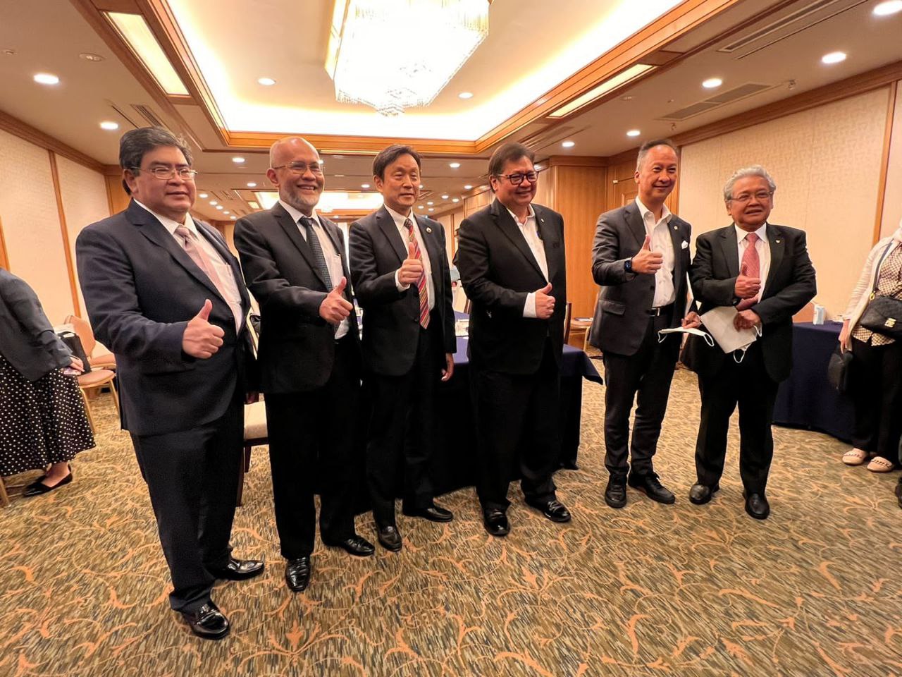 Toyota Tegaskan akan Tambah Investasi di Indonesia dan Berdayakan SDM Lokal untuk Menuju Era Elektrifikasi di Indonesia