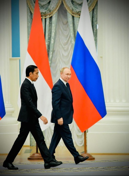 Presiden Joko Widodo bertemu dengan Presiden Rusia Vladimir Putin di Istana Kremlin, Moskow, Kamis, 30 Juni 2022..-BPMI Setpres/Laily Rachev-