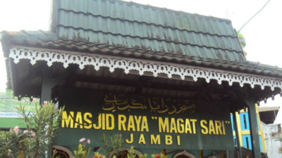 Lezatnya Nasi Minyak, Menu Berbuka Puasa di Masjid Raya Magat Sari Jambi