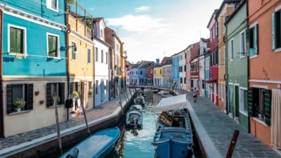 Kota Venesia dengan Kanal Terindah di Dunia, Awesome Banget