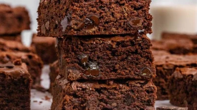 Catat Resep Kue Brownies: Harus Bantat! Bukan Brownies Namanya Kalau Nggak Bantat. Sumber Gambar via Dinner, then Dessert