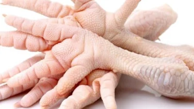 5 Tips Mengolah Ceker Ayam, Bye-bye Kotor dan Bau Amis! Sumber Gambar via Paulina Market