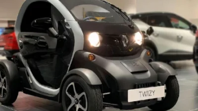 Harga Mobil Renault Twizy 2023- Kendaraan Listrik Unik dan Ramah Lingkungan