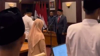 Ridwan Kamil Pimpin Ikrar Janji Setia Pimpinan NII Kembali ke NKRI