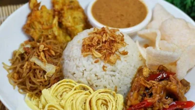 Resep Nasi Uduk Rice Cooker Santan Kara Anti gagal, Enak dan Gurih