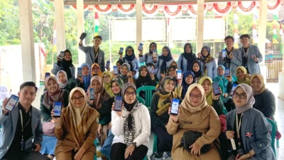 Mahasiswa KKN UPI Bantu Pencegahan Stunting di Desa Marengmang