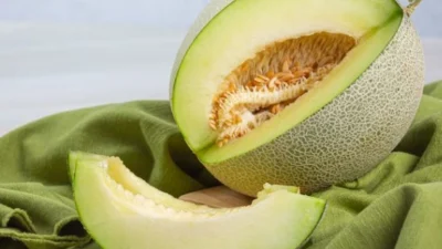 Wow! Ternyata Ini 5 Manfaat Buah Melon untuk Ibu Hamil, Auto Sat Set ke Pasar (image from Freepik jcomp)