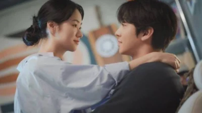5 Drama Korea Yang Viral di Tiktok, Ada A Time Called You dan Moving