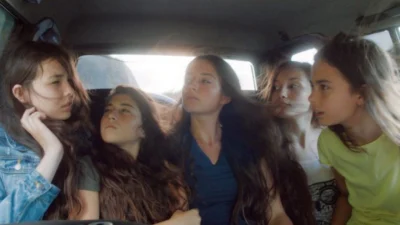 Sinopsis Film Mustang (2015), Kekuatan Feminis Turki Terbaik