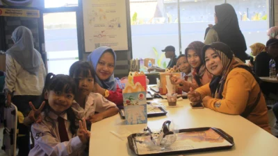 Perusahaan Makanan Cepat Saji McDonald's Resmi Hadir di Subang