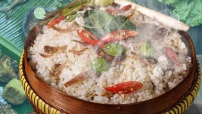 Resep Nasi Liwet untuk 10 Orang, Pas Bikin Kenyang