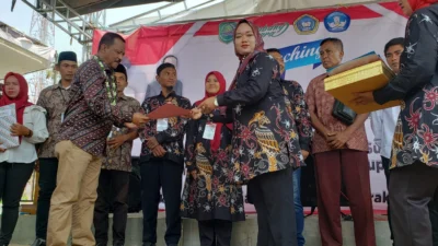 Peningkatan IPM di Subang, Launching Penyelenggaraan Pendidikan Kesetaraan yang bertempat di PKBM Mekar Jaya Abadi
