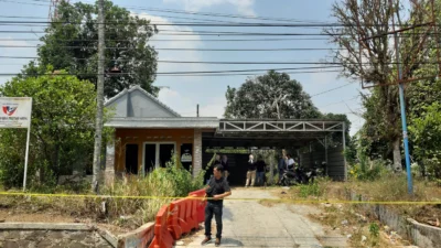 Rumah TKP Pembunuhan Ibu dan Anak di Subang Kembali Dipasang Garis Polisi