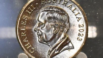 Meluncurnya Koin Emas Raja Charles III/ Sumber gambar/ AAPIMAGE Connect/MICK TSIKAS