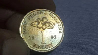 Uang Koin 1 Ringgit Malaysia