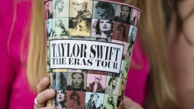 Daftar Lagu Film Konser Taylor Swift. (Sumber Gambar: Lifestyle Asia)