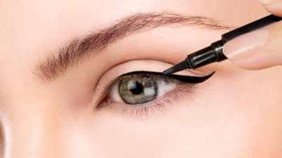 5 Rekomendasi Eyeliner Waterproof, Beri Pesona pada Paras Cantikmu (Image From: iStock)