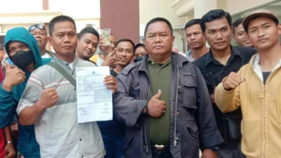 Ratusan Calon Sekuriti Laporkan Yayasan di Karawang kepada Polisi