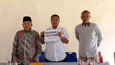Maju Nyaleg, Ebeh Halim Tanggalkan Jabatan Kepala Desa Duren Karawang